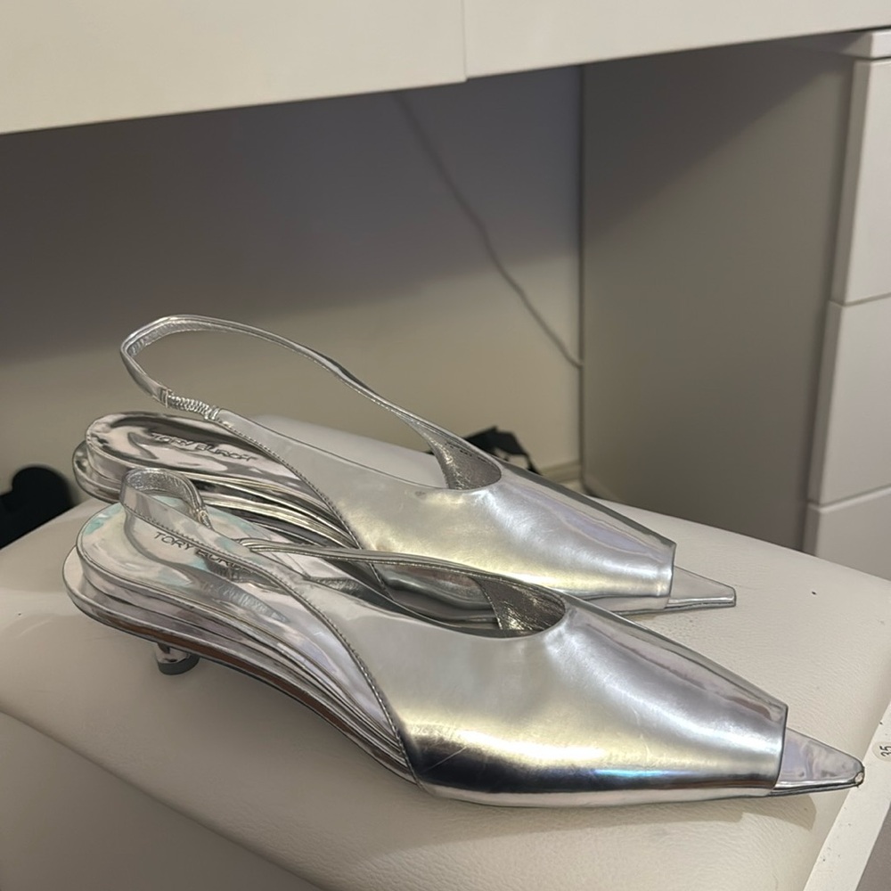 Tory Burch Silver Metallic Slingback Kitten Heels